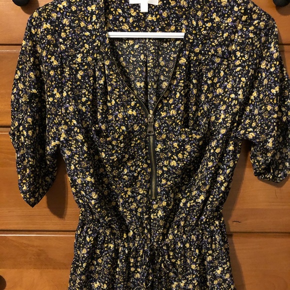 Zip up blouse from winners! - Picture 5 of 6